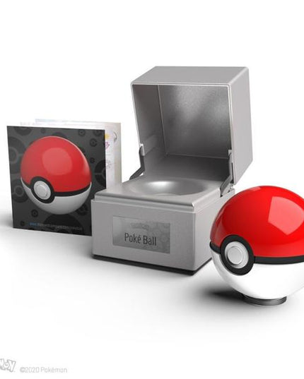 Pokemon - Poke Ball Prop Replica The Wand Company
